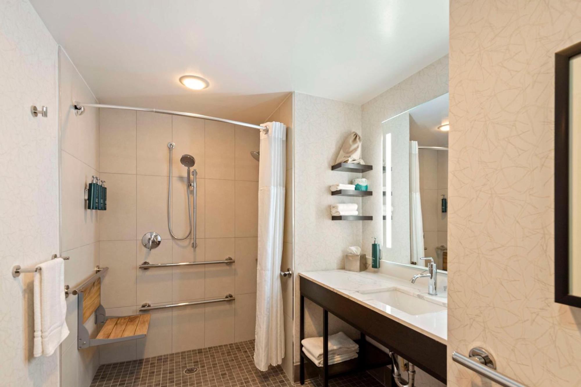 Doubletree By Hilton Front Royal Blue Ridge Shadows Ξενοδοχείο Εξωτερικό φωτογραφία