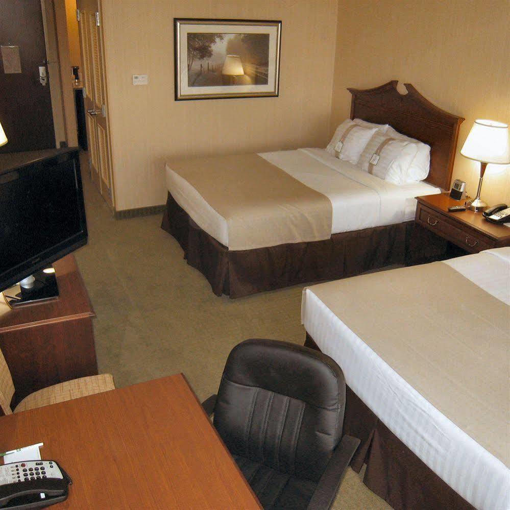Doubletree By Hilton Front Royal Blue Ridge Shadows Ξενοδοχείο Δωμάτιο φωτογραφία